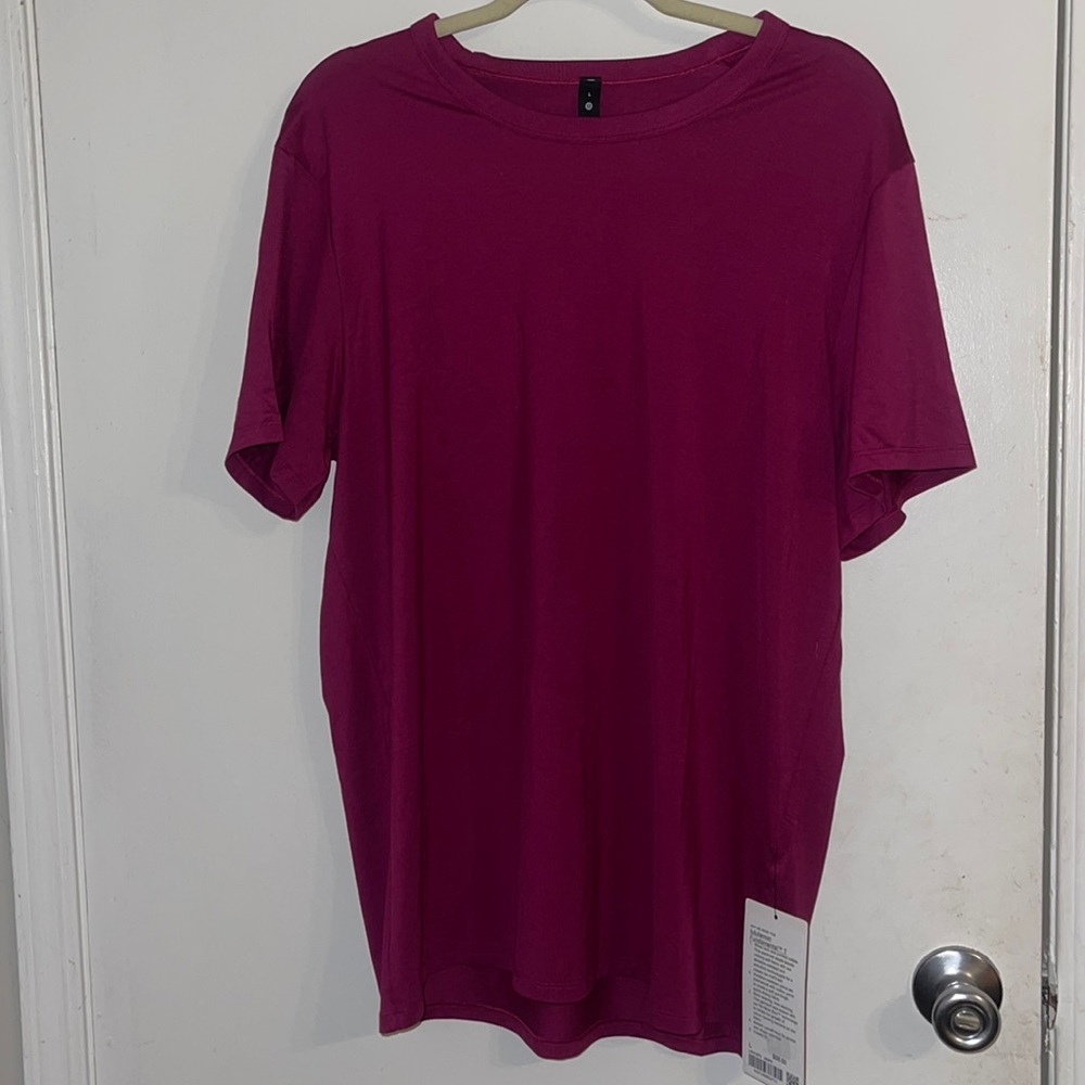 Lululemon Fundamental T
